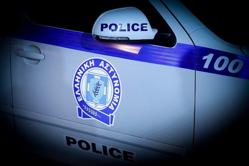 Έρευνα της ΕΛ.ΑΣ. για απανθρακωμένη σορό άνδρα τουρκικής καταγωγής που εντοπίστηκε σε αυτοκίνητο στο Μενίδι