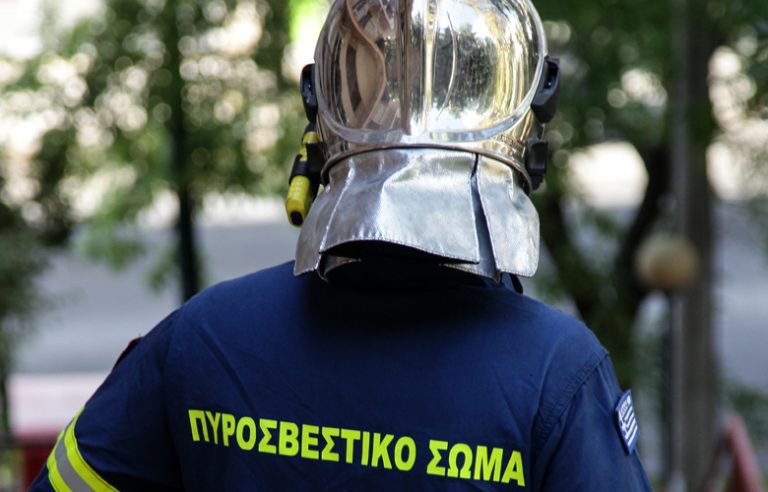Τραγωδία στον Πλάτανο Ναυπακτίας: Χωρίς τις αισθήσεις τους δυο ηλικιωμένοι μετά από φωτιά στο σπίτι τους