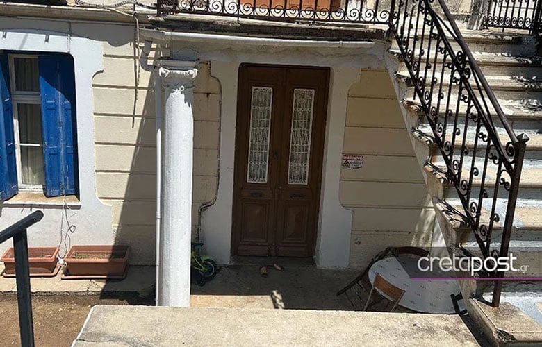 Κύκλωμα εμπορίας βρεφών στα Χανιά: Το σπίτι όπου ζούσαν οι παρένθετες μητέρες – Πώς τις έβρισκαν και τις εκμεταλλεύονταν οι εμπλεκόμενοι