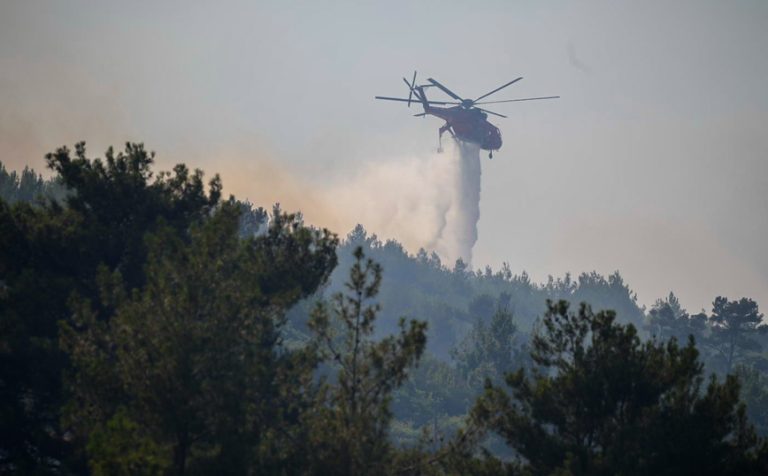 Φωτιά στην Αλεξανδρούπολη: Ενισχύεται η δύναμη πυρόσβεσης – Νέο μήνυμα του 112 για την εκκένωση τριών οικισμών