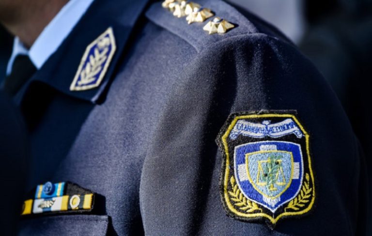 Συνελήφθη αξιωματικός της αστυνομίας στη Ζάκυνθο για δωροληψία, κατάχρηση εξουσίας και παράβαση καθήκοντος