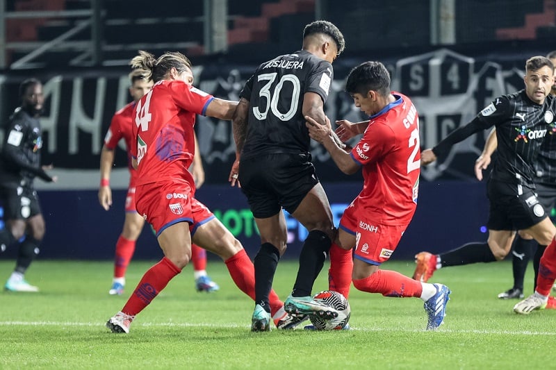 Super League: Ο Βόλος πήρε τον βαθμό της ισοπαλίας στο Ηράκλειο