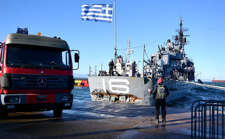 Έρευνα για τον ελλιμενισμό του αντιτορπιλικού «Βέλος» ζήτησε ο Νίκος Δένδιας