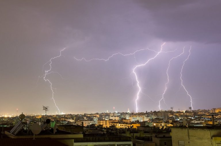 Χαλάει ο καιρός και πάλι από σήμερα το βράδυ – Πώς θα κινηθεί η κακοκαιρία