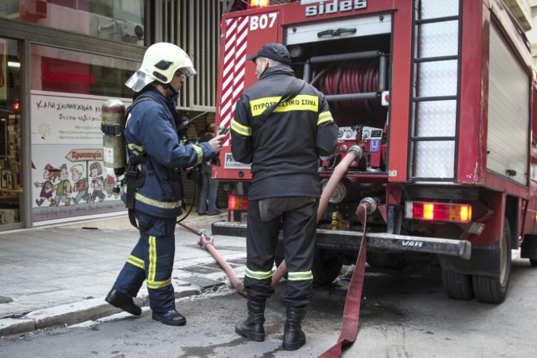 Πυρκαγιά σε υπόγειο πολυκατοικίας στον Κορυδαλλό