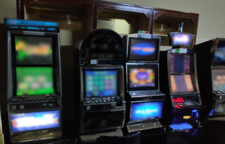 Έντεκα άτομα συνελήφθησαν για παράνομο τζόγο στην Τούμπα