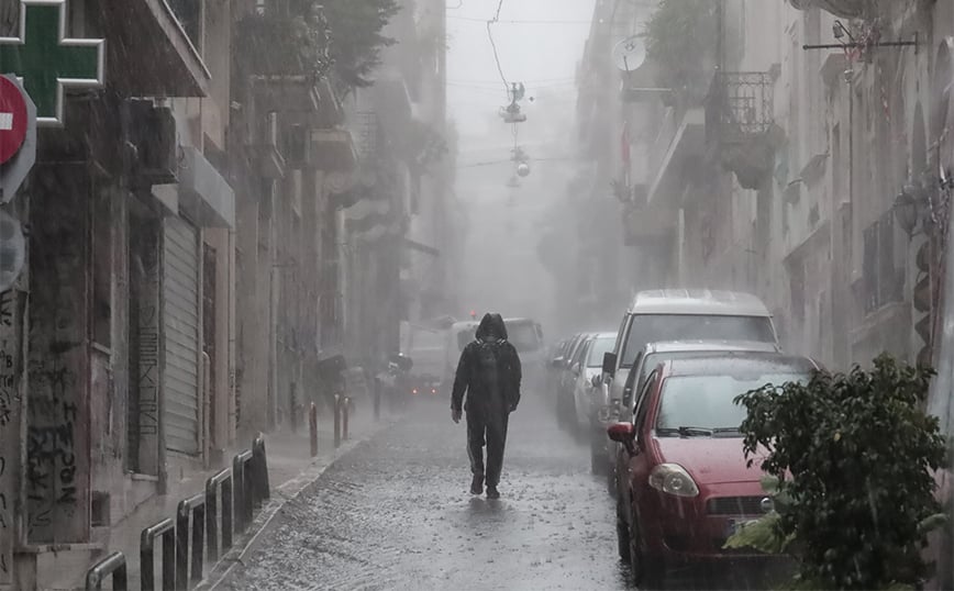 «Καμπανάκι» από την ΕΜΥ – Έρχεται επιδείνωση του καιρού με καταιγίδες και κεραυνούς