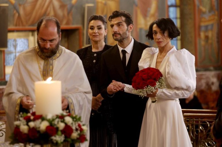 Παντρεύτηκαν Νίκος Κουρής και Έλενα Τοπαλίδου – Δείτε εικόνες από το γάμο και τους διάσημους καλεσμένους