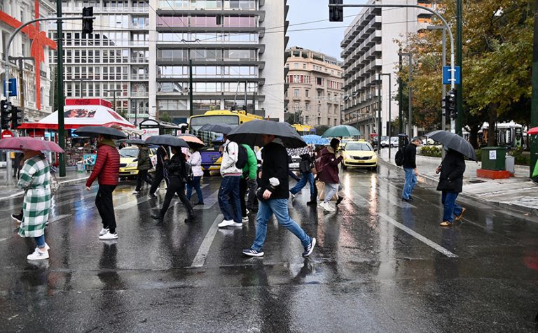 Κλέαρχος Μαρουσάκης: «Το ανάποδο “Π” φέρνει βροχές την Πρωτοχρονιά»