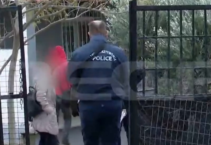 Έρευνα της Αστυνομίας στο σπίτι του 37χρονου τα σκυλιά του οποίου κατασπάραξαν την 50χρονη