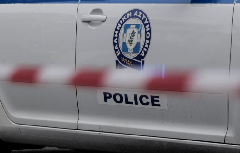 Λάρισα: Νεκρός σε πορτ μπαγκάζ βρέθηκε 59χρονος μετανάστης