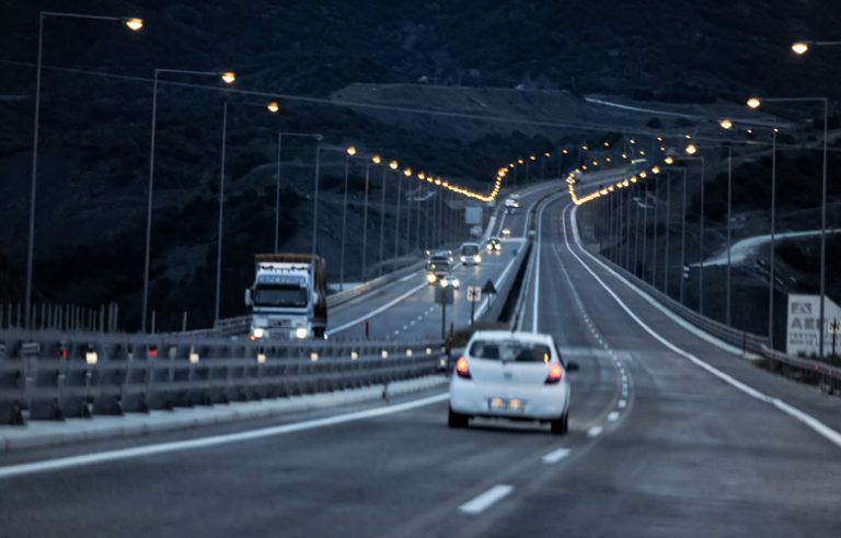 Κομοτηνή: Προσωρινή απαγόρευση κυκλοφορίας των φορτηγών άνω των 3,5 τόνων σε τμήμα της Εγνατίας Οδού