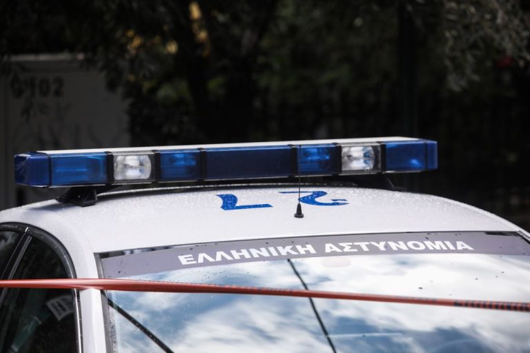 Θρίλερ στους Αγίους Θεοδώρους: Νεκρή σε ρέμα βρέθηκε 40χρονη μετά από φωτιά στο σπίτι της