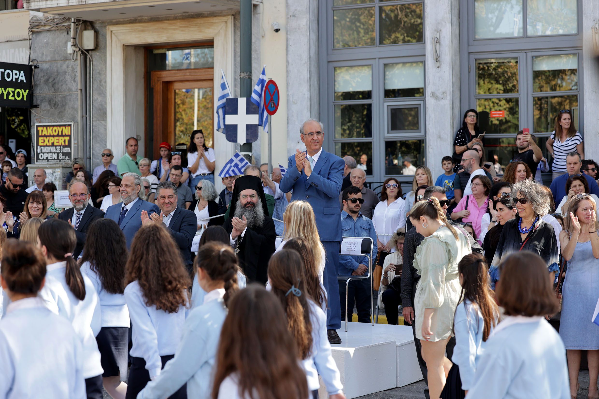 ΜΕ ΛΑΜΠΡΟΤΗΤΑ Η ΠΑΡΕΛΑΣΗ ΤΗΣ 28ης  ΟΚΤΩΒΡΙΟΥ ΣΤΟΝ ΔΗΜΟ ΚΗΦΙΣΙΑΣ