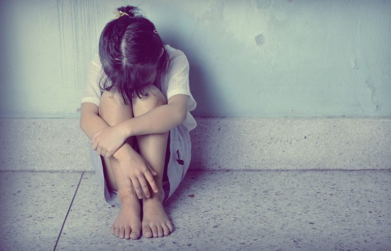 Σε εγκαταλελειμμένο αυτοκίνητο κοιμόταν η 13χρονη από την Κρήτη που κατήγγειλε την παραμέλησή της