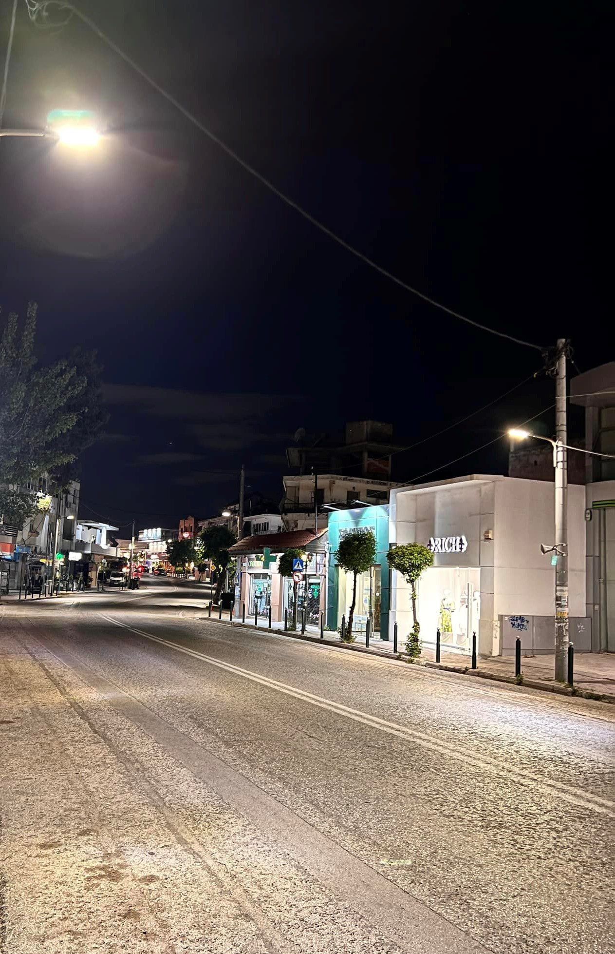 LED ΣΤΗ ΛΕΩΦΟΡΟ ΕΛ. ΒΕΝΙΖΕΛΟΥ ΣΤΗ ΝΕΑ ΕΡΥΘΡΑΙΑ