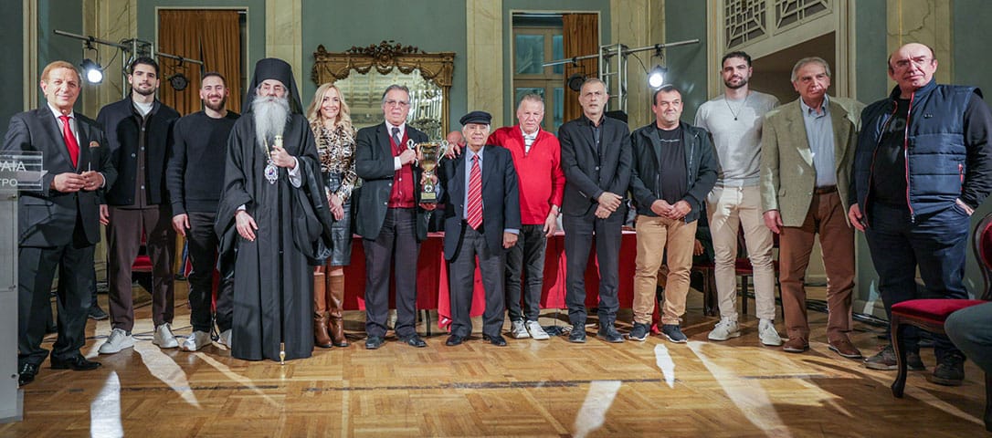 Με επιτυχία η ετήσια εκδήλωση από τον Σύνδεσμο Βετεράνων Ποδοσφαιριστών Ολυμπιακού Πειραιώς στο Δημοτικό Θέατρο Πειραιά