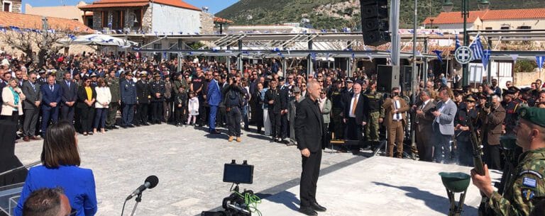 Ο Δήμαρχος Πειραιά Γιάννης Μώραλης στις επετειακές εκδηλώσεις για την 17η Μαρτίου 1821 στην Αρεόπολη Μάνης