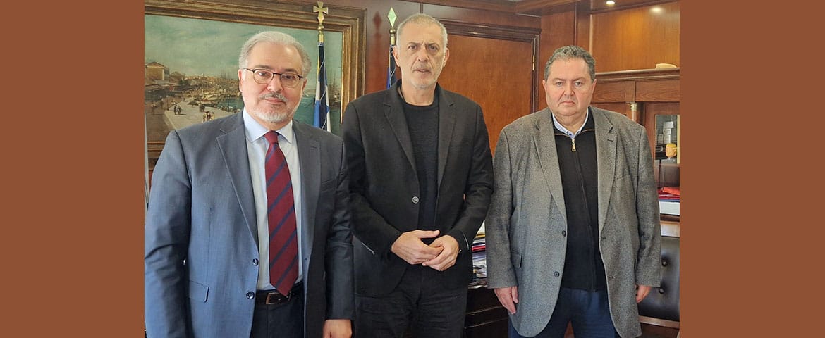 Συνάντηση Δημάρχου Πειραιά Γιάννη Μώραλη με τον Πρόεδρο του Δικηγορικού Συλλόγου Πειραιά Ηλία Κλάππα