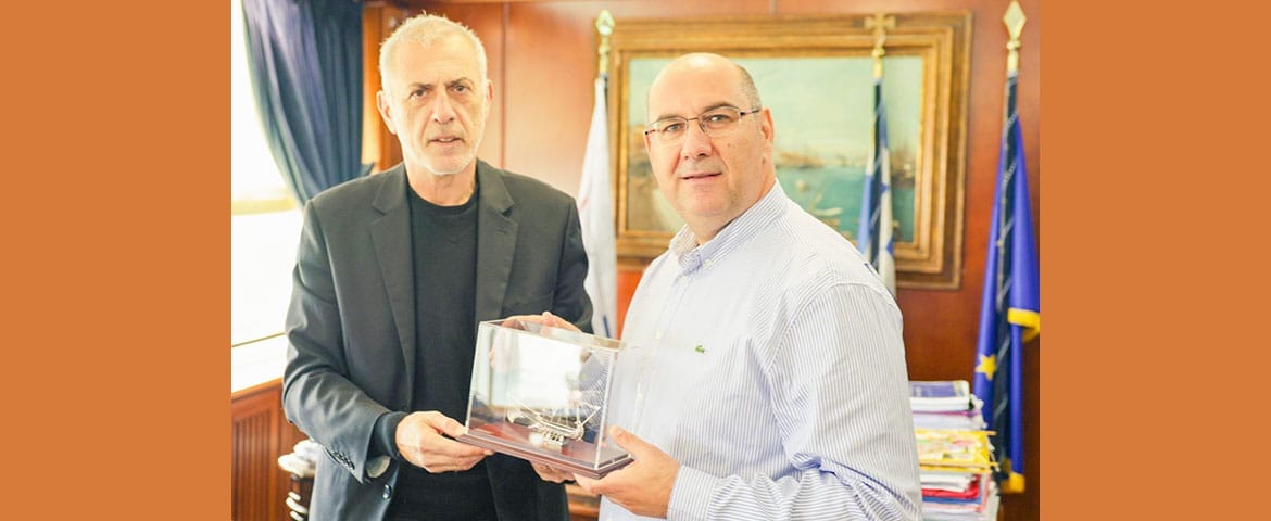 Συνάντηση Δημάρχου Πειραιά Γιάννη Μώραλη με τον Δήμαρχο Λάρνακας Ανδρέα Βύρα