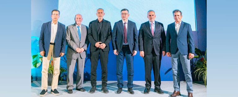 Ο Δήμαρχος Πειραιά Γιάννης Μώραλης στην εκδήλωση της Ο.Λ.Π. Α.Ε. για το Λιμάνι του Πειραιά και την Κλιματική Αλλαγή