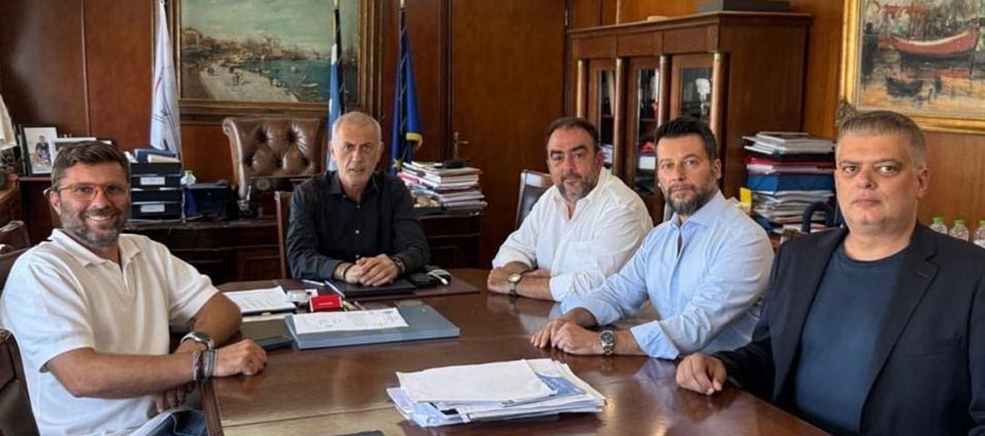 Συνάντηση του Δημάρχου Πειραιά Γιάννη Μώραλη με το Προεδρείο του Οδοντιατρικού Συλλόγου Πειραιά