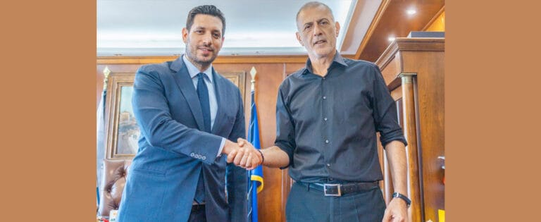 Συνάντηση του Δημάρχου Πειραιά Γιάννη Μώραλη με τον Αναπληρωτή Υπουργό Μεταφορών Κωνσταντίνο Κυρανάκη – Στο επίκεντρο η υπογειοποίηση των γραμμών του ΗΣΑΠ