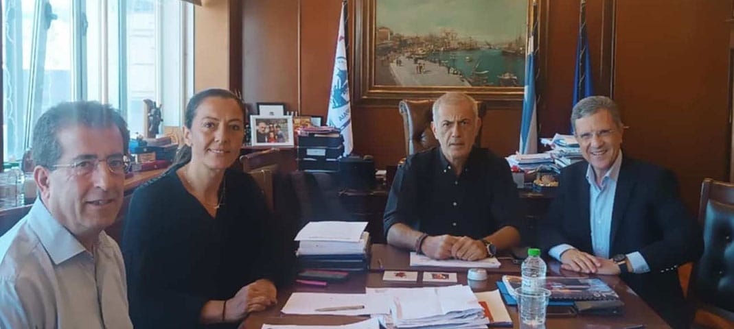 Συνάντηση του Δημάρχου Πειραιά Γιάννη Μώραλη με τον Ευρωβουλευτή Γιώργο Αυτιά