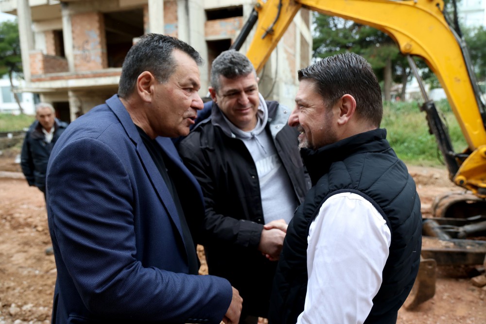 Νίκος Χαρδαλιάς από τον Δήμο Φυλής: «Τη Φυλή, αλλά και όλη τη Δυτική Αττική, δεν τη θυμόμαστε μόνο στα δύσκολα – Στα 61,8 εκατ. ευρώ οι παρεμβάσεις της Περιφέρειας»