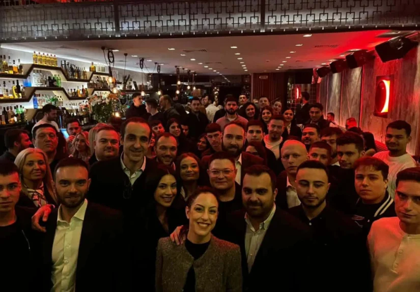 Στην κοπή πίτας της ΟΝΝΕΔ Αχαΐας ο Γρηγόρης Δημητριάδης – «Όταν η οικογένειά μας είναι ενωμένη, κάνει θαύματα» (video)