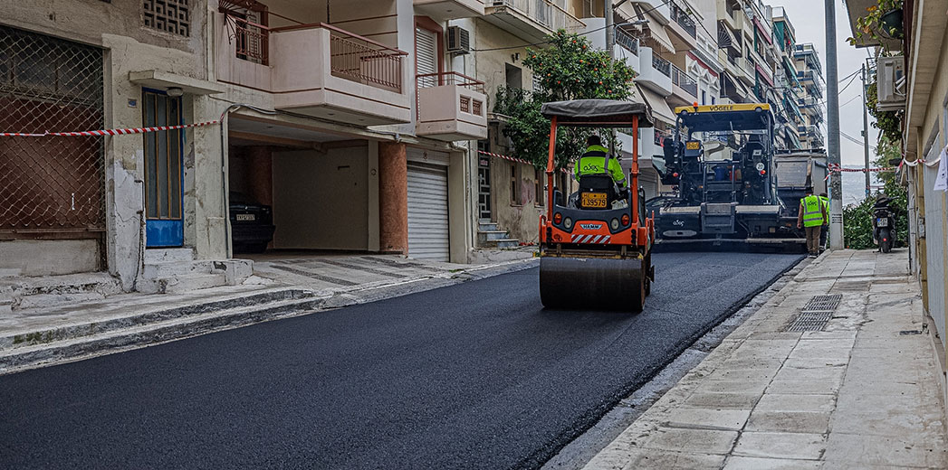 Νέες ασφαλτοστρώσεις στην Α’ Δημοτική Κοινότητα από τον Δήμο Πειραιά