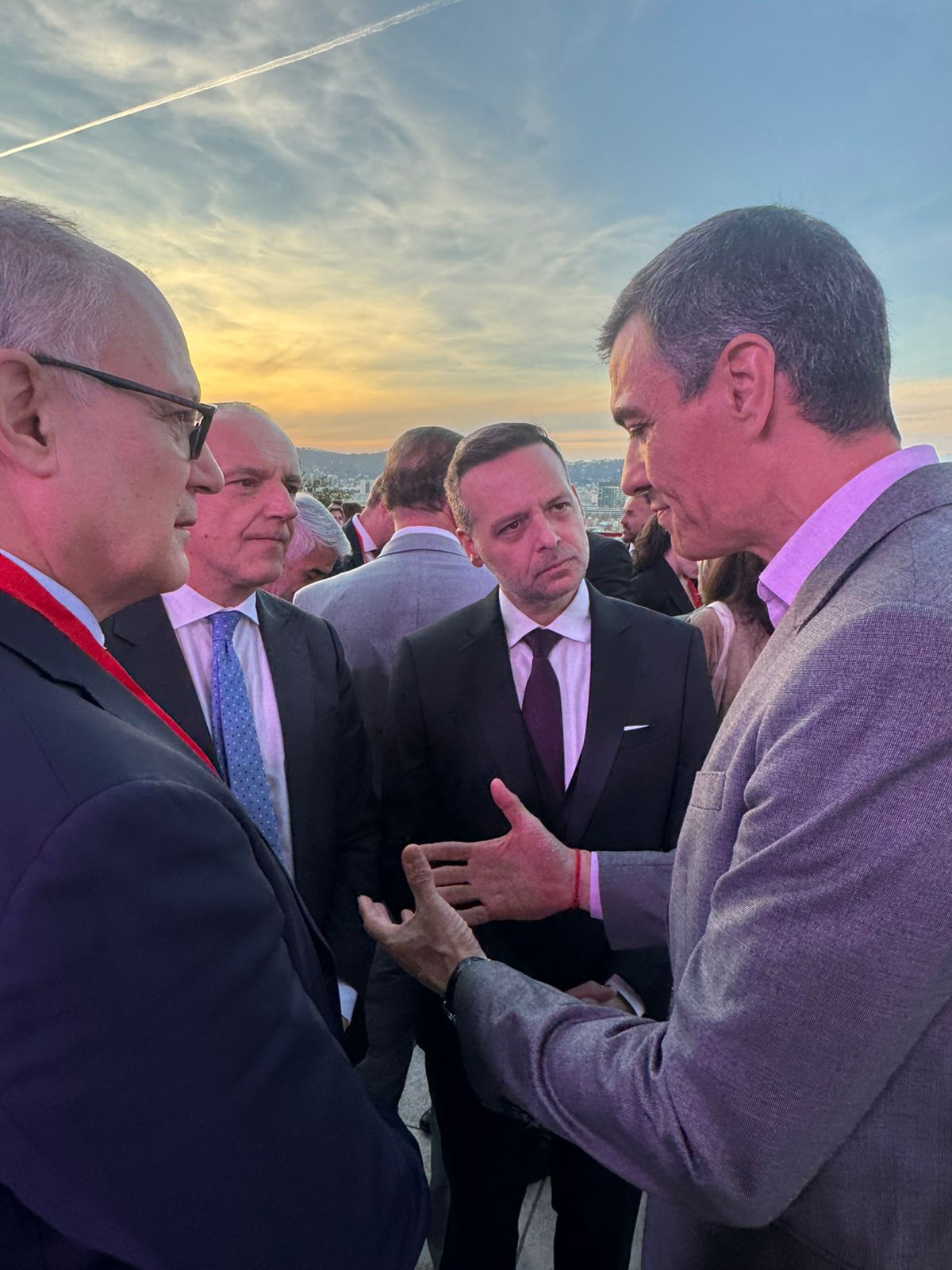 Χάρης Δούκας: Μήνυμα από Βαρκελώνη για την ενίσχυση της δημοκρατίας