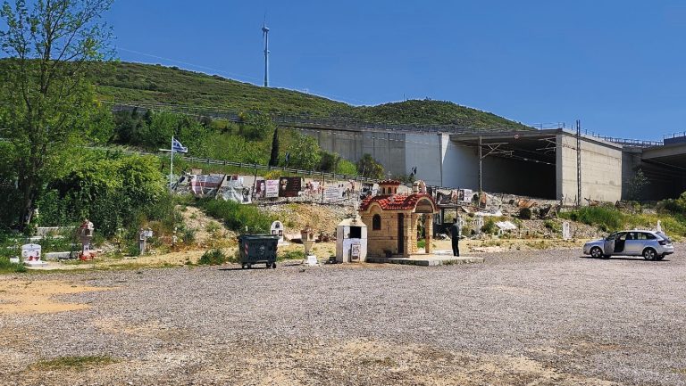 Τέμπη: Το "Σημείο Μηδέν" της Σιωπής που Γίνεται Κραυγή