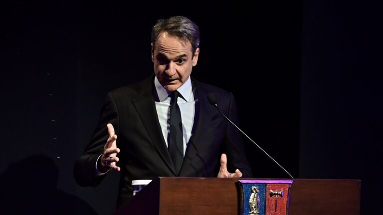 Μητσοτάκης: Επενδύσεις στη νοσηλευτική, ενίσχυση μισθών και θεσμικές αλλαγές