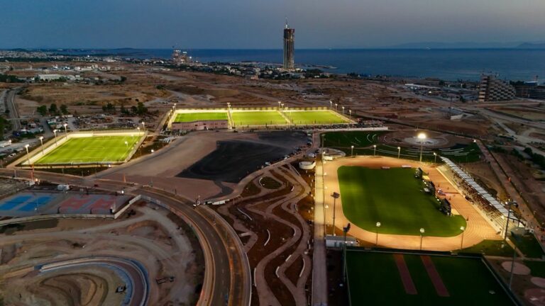Ellinikon Sports Park: Αθλητική επένδυση «έλαμψε» παγκοσμίως, ενώ φορολογικοί έλεγχοι σαρώνουν τη Ριβιέρα