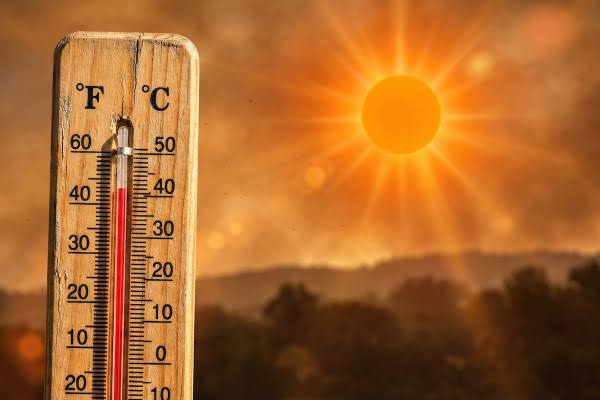Έκτακτα μέτρα για σήμερα Τετάρτη (22/07) για την προστασία των πολιτών από το κύμα καύσωνα.