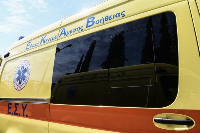 Κόρινθος: Τέσσερις τραυματίες σε σοβαρό τροχαίο στα Εξαμίλια