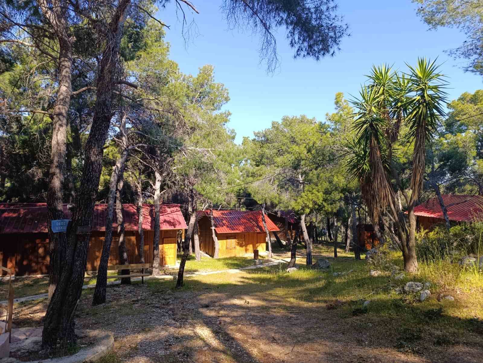Εκκενώθηκε προληπτικά η κατασκήνωση στο Αλεποχώρι