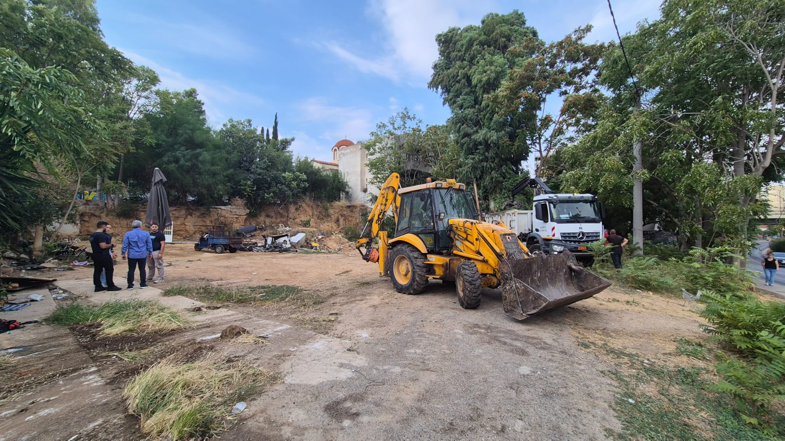 Συντονισμένη επιχείρηση για διακίνηση ουσιών από την αστυνομία. Άμεση παρέμβαση του Δήμου για καθαρισμό του χώρου.