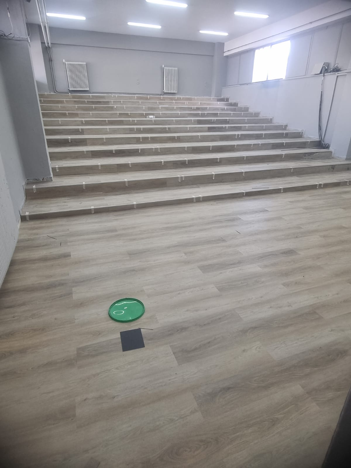 Προσπαθούμε καθημερινά για τα σχολεία. Το κράτος να δώσει τα χρήματα που χρειάζονται, όχι μόνο την “αρμοδιότητα”