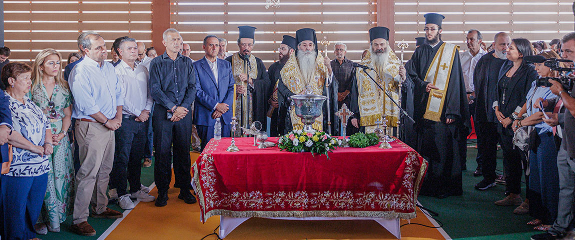 Ο Δήμαρχος Πειραιά Γιάννης Μώραλης στον αγιασμό σχολείων της πόλης