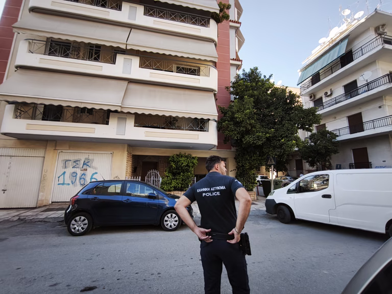 Καλλιθέα: Πικρικό οξύ σε φιαλίδια – Η επικινδυνότητα και η στρατιωτική του χρήση
