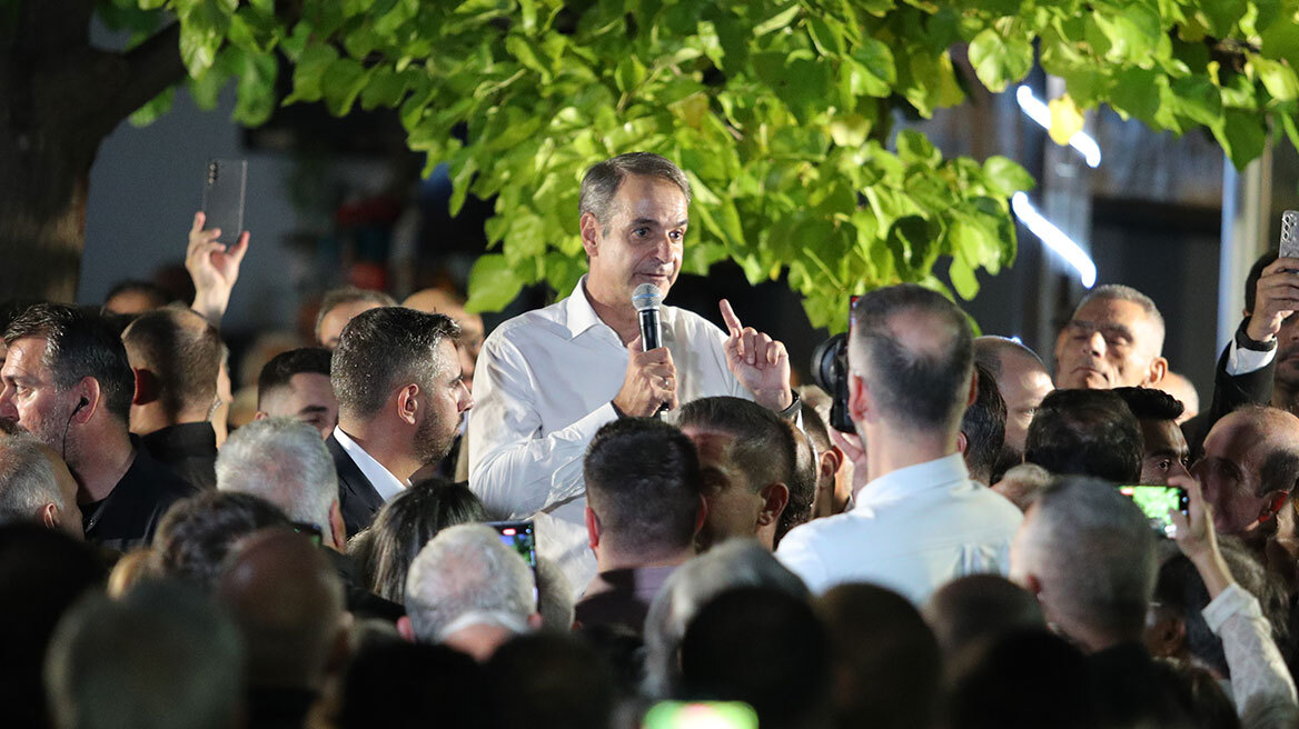 Μητσοτάκης στα Βριλήσσια: Μήνυμα αυτοδυναμίας και έμφαση στην πολιτική σταθερότητα